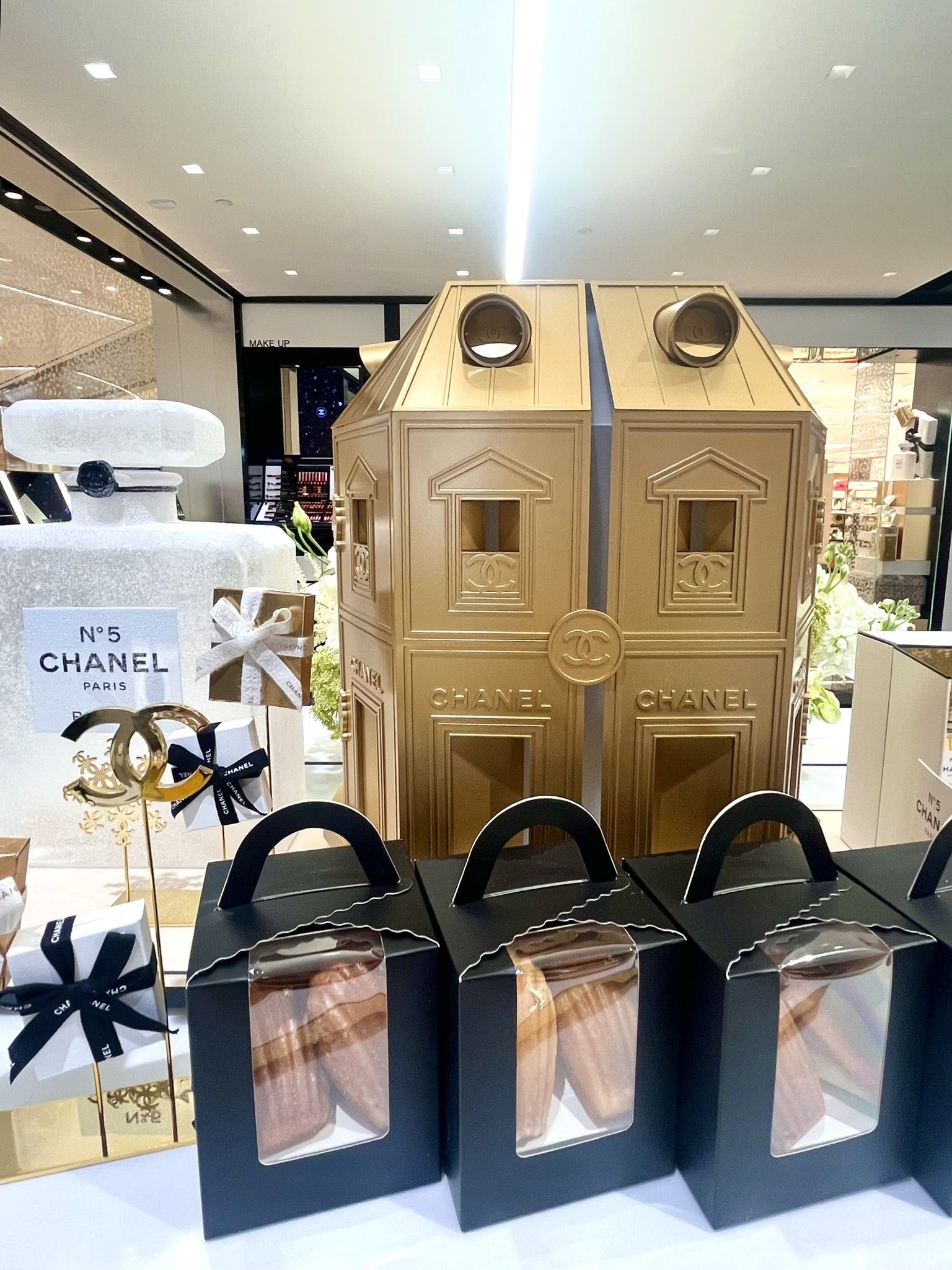 Chanel_Madeleine_Gift_Box_-_Soft_Dough_Co_Catering