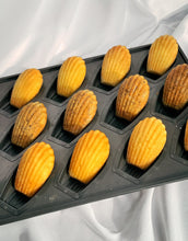 Load image into Gallery viewer, French Madeleines - Classic Vanilla, Lemon, Earl Grey - Soft Dough Co.
