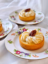 Load image into Gallery viewer, Creamy Vanilla Pecan Tart with pecan praline and vanilla mousseline
